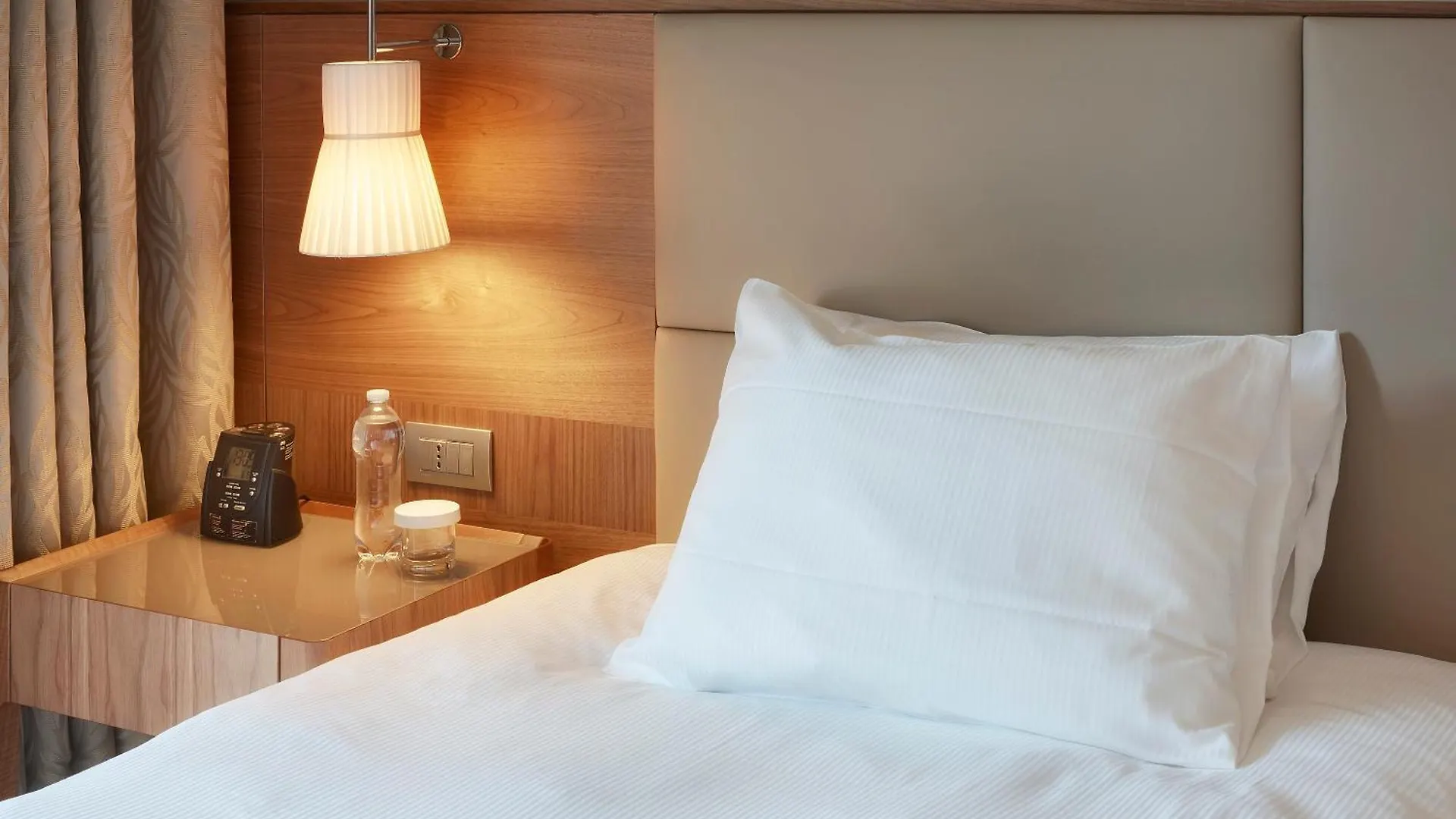 Hotel Hilton Milan 4*,