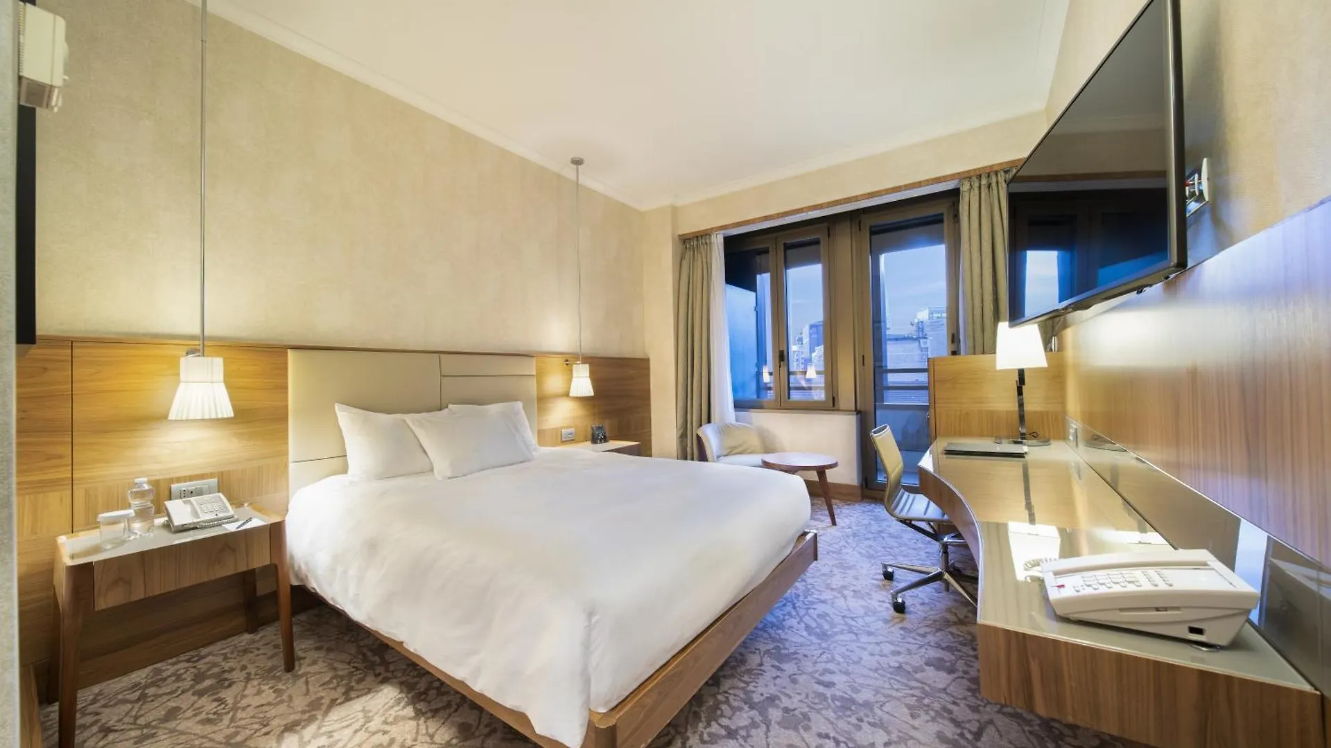 Hotel Hilton Mediolan 4*,