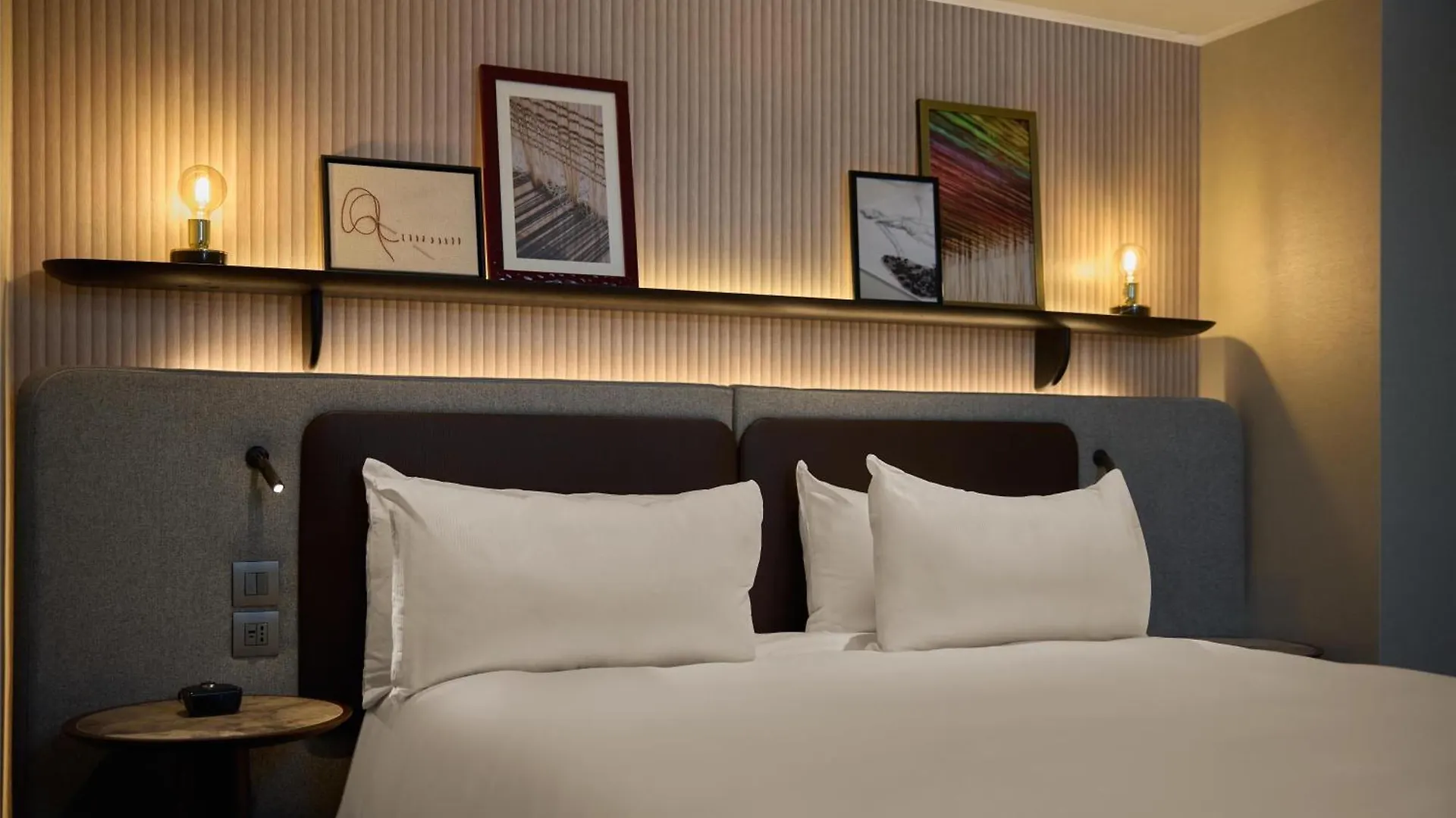 Hotel Hilton Milan 4*,